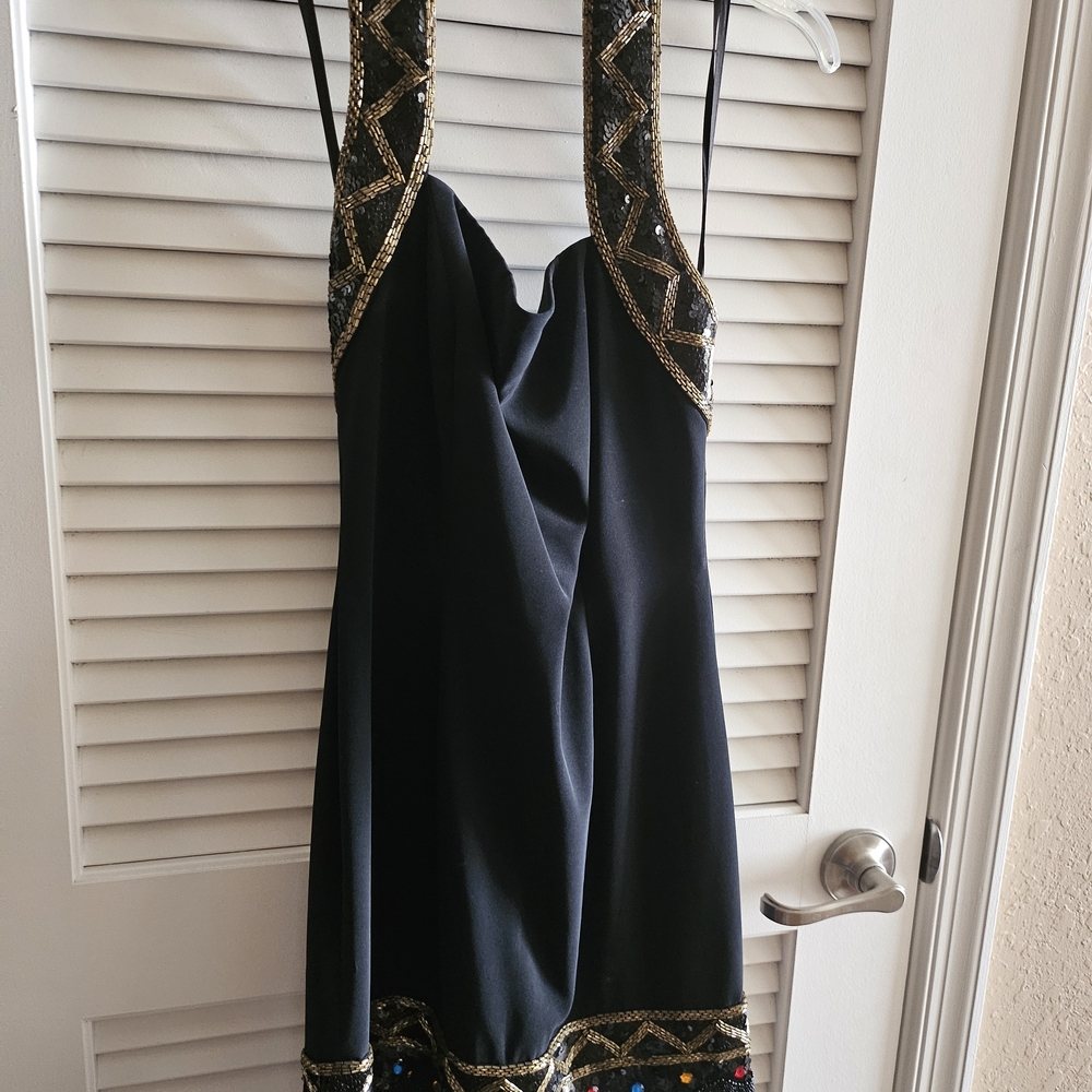 Chic Black and Gold Backless Dress